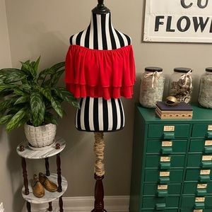 NEW Maverick Collection Red Flowy Crop Top